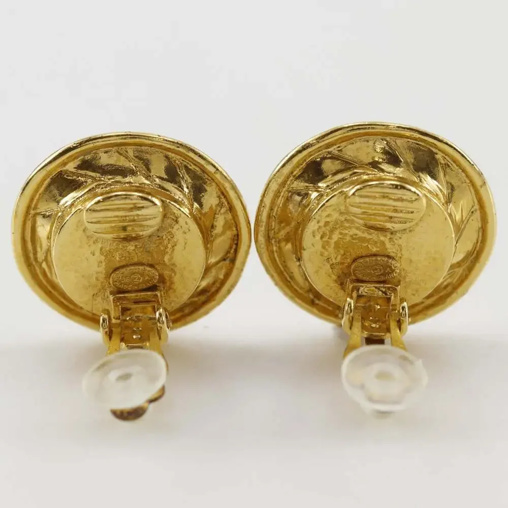 Chanel Cc Logo Clip-On Earrings Metal #261337C53B
